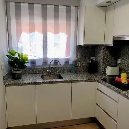 Διαμέρισμα Luxury 12th Floor Beachfront *