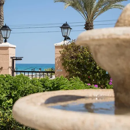 Διαμέρισμα Luxury 12th Floor Beachfront *