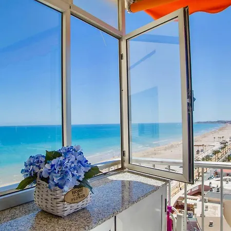 Luxury 12th Floor Beachfront