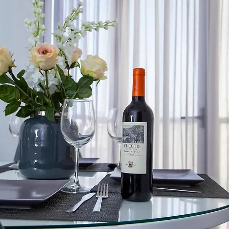 Luxury 12th Floor Beachfront Appartamento